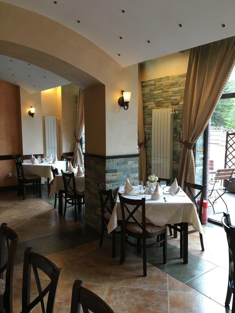 Casa Iris-Hotel & Restaurant Sinaia Exteriér fotografie